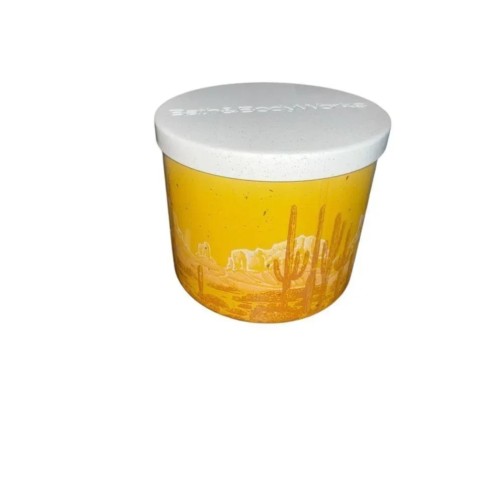 Bath & body works backyard honeysuckle 3 wick 14.5 oz soy blend candle
